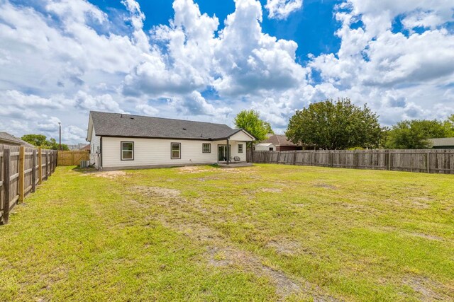 907 Fannin St, Lockhart, TX 78644 - photo 26