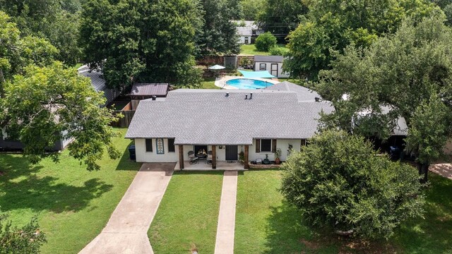 606 Francine Dr, Rockdale, TX 76567 - photo 2