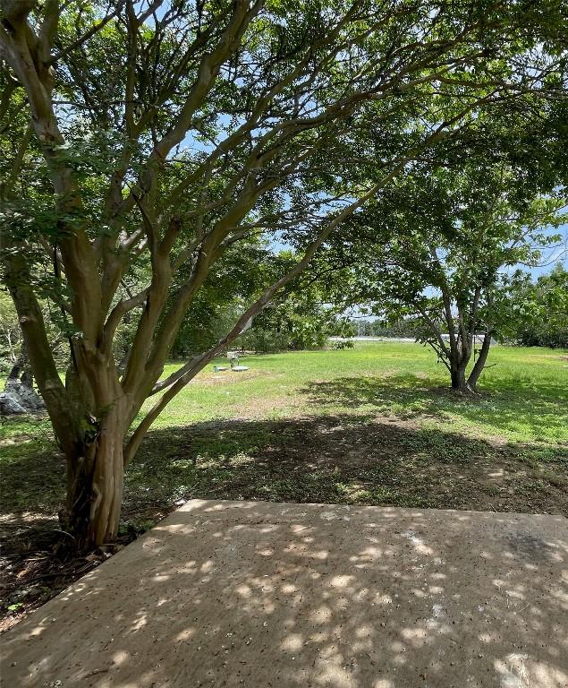 122 Blanket Flower Dr, Bastrop, TX 78602 - photo 18