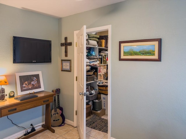 702 E Schubert St E, Fredericksburg, TX 78624 - photo 24