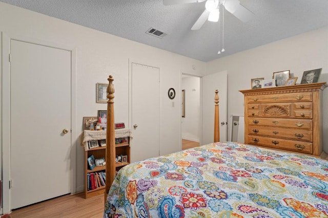 2714 Thrushwood Dr, Austin, TX 78757 - photo 16