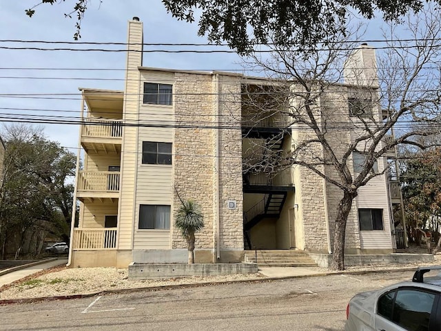 1013 Chestnut St Building D Unit 5, San Marcos, TX 78666 - photo 2