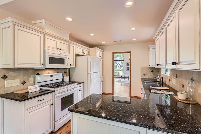 8715 Ridgehill Dr, Austin, TX 78759 - photo 7