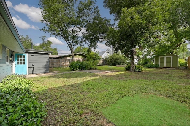 1716 W Saint Johns Ave, Austin, TX 78757 - photo 23