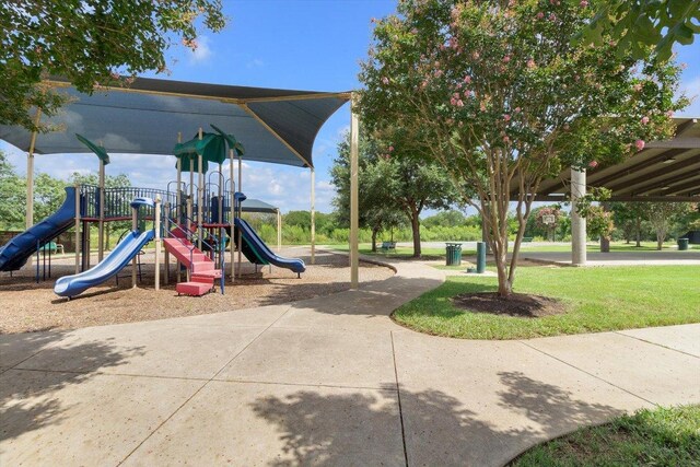 298 Nivens Dr, Buda, TX 78610 - photo 37