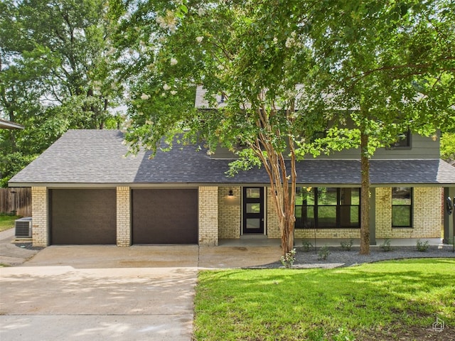 7019 Creighton Ln, Austin, TX 78723 - photo 1