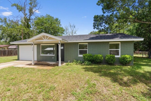115 Sycamore St, Luling, TX 78648 - photo 3