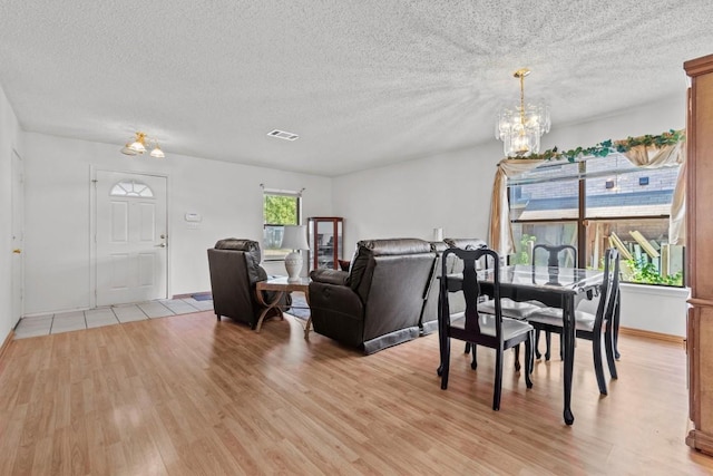 8007 Bramble Bush Dr, Austin, TX 78747 - photo 4