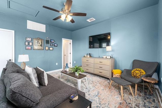 7912 Catbird Ln, Austin, TX 78744 - photo 20
