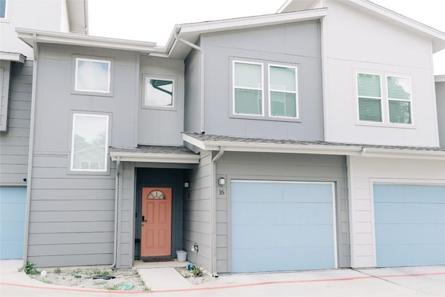 12500 Lamppost Ln Unit 16, Austin, TX 78727 - photo 1