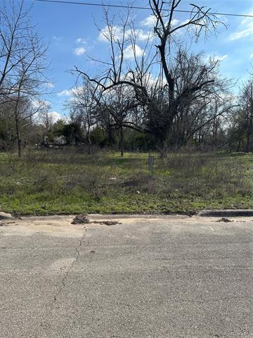 TBDLOT18 E 5th Ave, Rockdale, TX 76567 - photo 3
