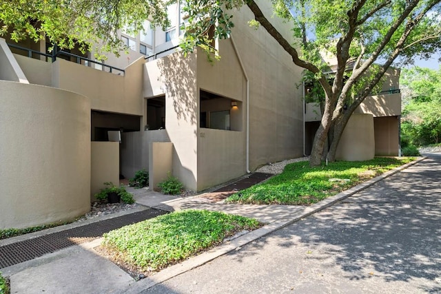 1707 Spyglass Dr Unit 123, Austin, TX 78746 - photo 2