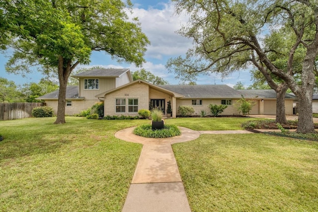 506 Nixon St, Lockhart, TX 78644 - photo 1