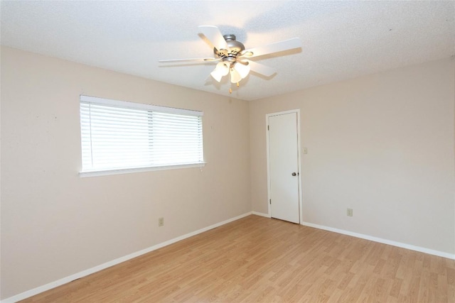 1904 Creekview Dr, Round Rock, TX 78681 - photo 27