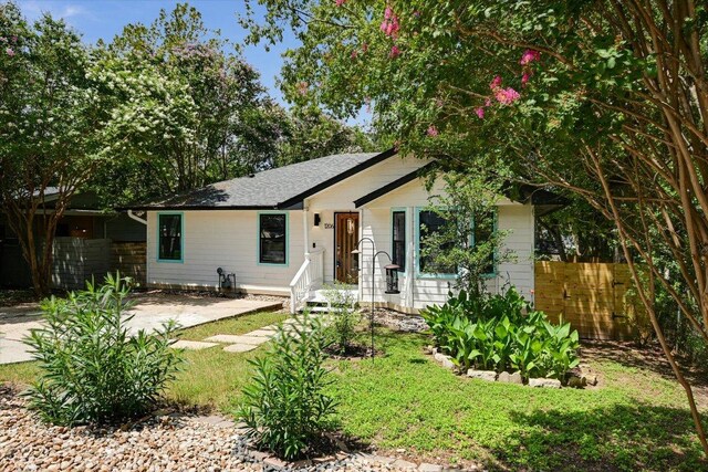 1206 Eleanor St, Austin, TX 78721 - photo 2