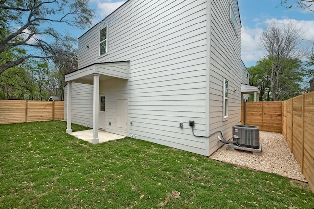 6111 Carnation Ter Unit 2, Austin, TX 78741 - photo 36