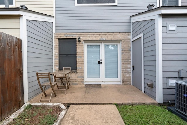 12325 Los Indios Trl Unit 14, Austin, TX 78729 - photo 5