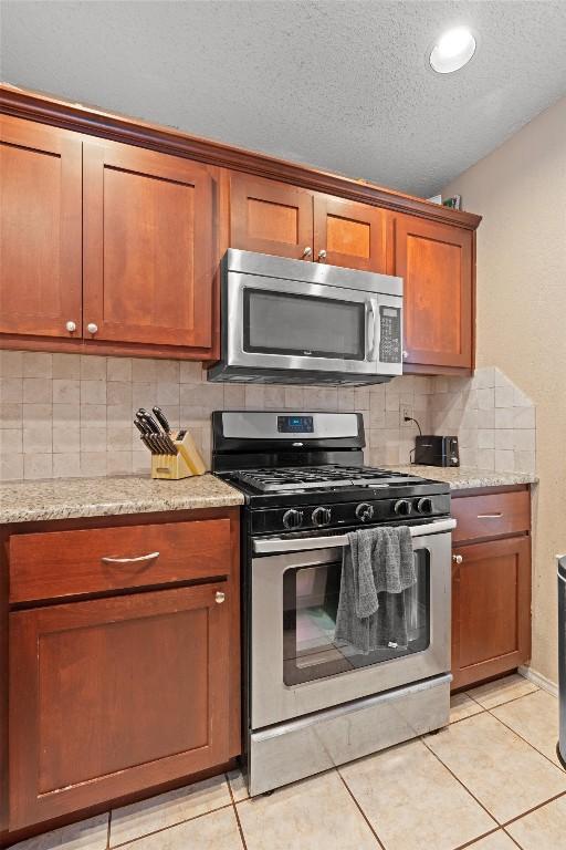 12325 Los Indios Trl Unit 14, Austin, TX 78729 - photo 6