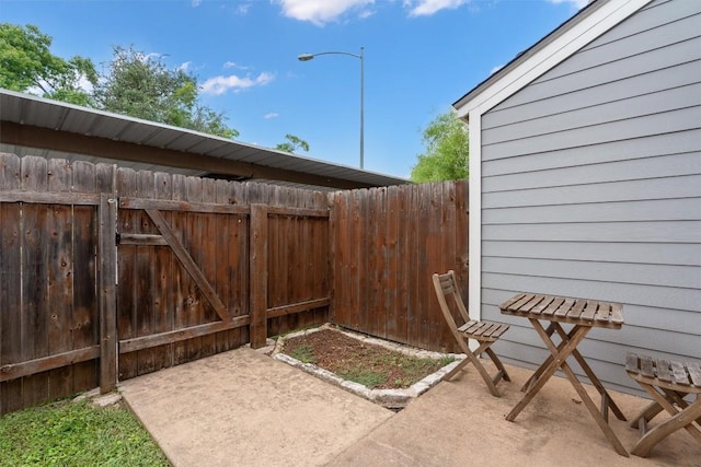 12325 Los Indios Trl Unit 14, Austin, TX 78729 - photo 18