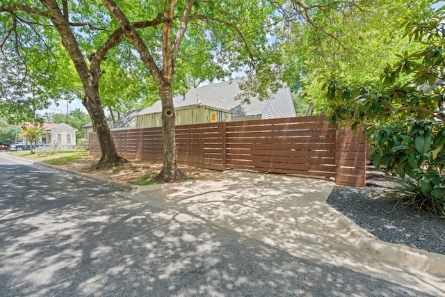 1509 Juliet St, Austin, TX 78704 - photo 34