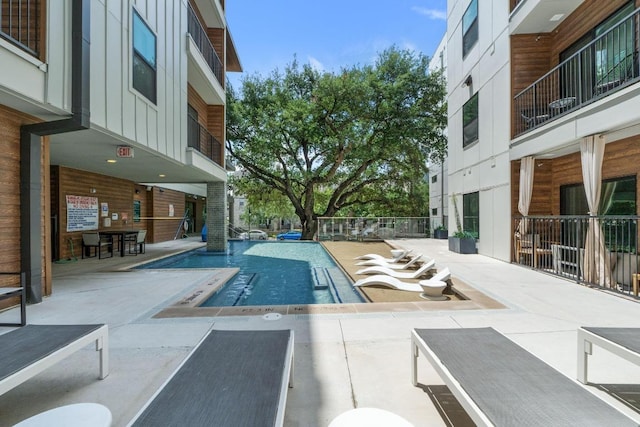2500 Longview St Unit 303, Austin, TX 78705 - photo 18