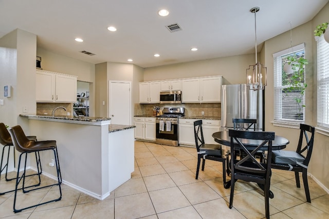 8118 Hawick Dr, Round Rock, TX 78681 - photo 17