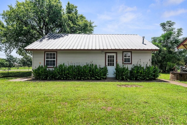 186 El Paso St, Mcdade, TX 78650 - photo 19