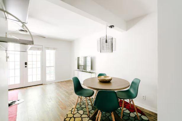 1510 6th St W Unit 110, Austin, TX 78703 - photo 7