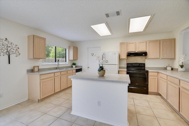 905 Justeford Dr, Pflugerville, TX 78660 - photo 2