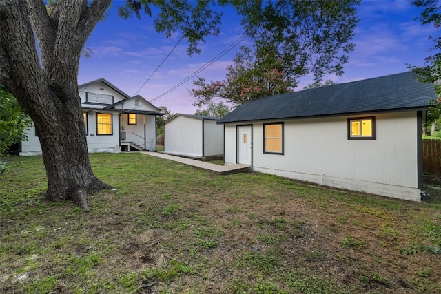 707 W 7th St, Taylor, TX 76574 - photo 2
