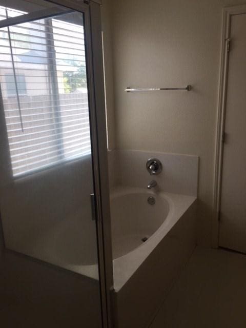 309 Abamillo Ct, Hutto, TX 78634 - photo 14