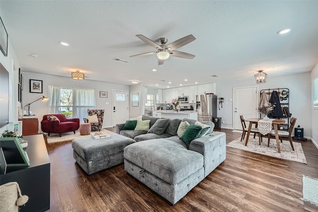 1509 E Main St, Round Rock, TX 78664 - photo 4