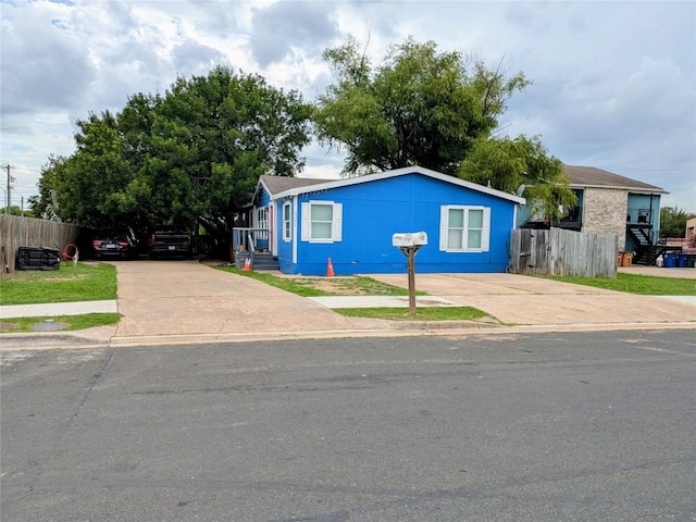 8203 Riverstone Dr, Austin, TX 78724 - photo 2