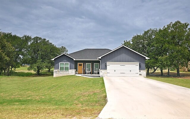 367 Chesterfield Dr, Kingsland, TX 78639 - photo 1