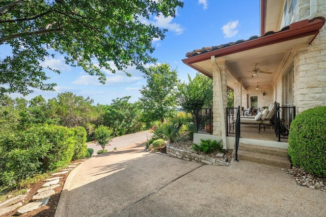 713 Sunfish St, Lakeway, TX 78734 - photo 9