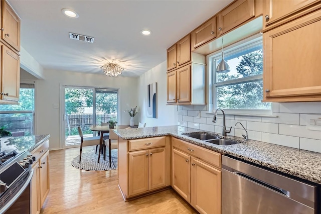1002 Wisteria Cir, Austin, TX 78753 - photo 11