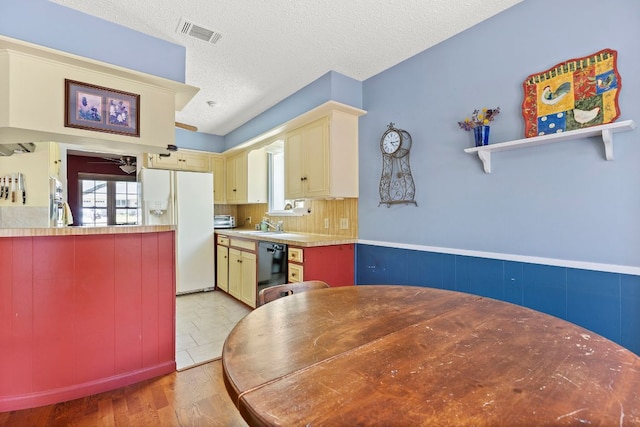 2504 Briargrove Dr, Austin, TX 78704 - photo 22