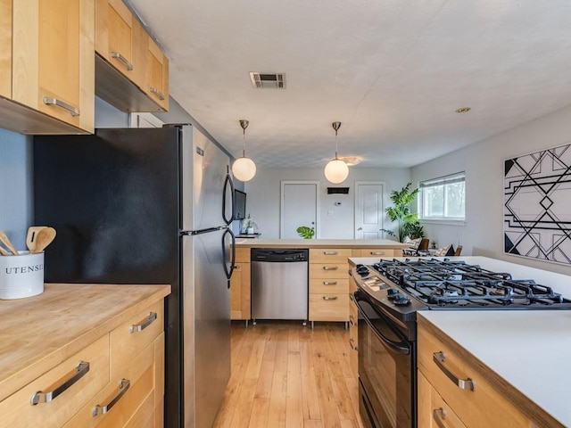 304 E 33rd St Unit 15, Austin, TX 78705 - photo 9