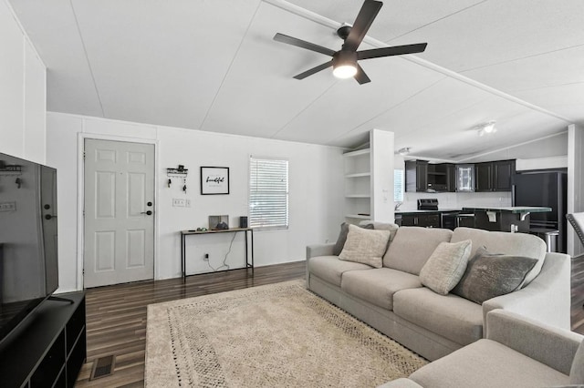 183 Blanket Flower Dr, Bastrop, TX 78602 - photo 8