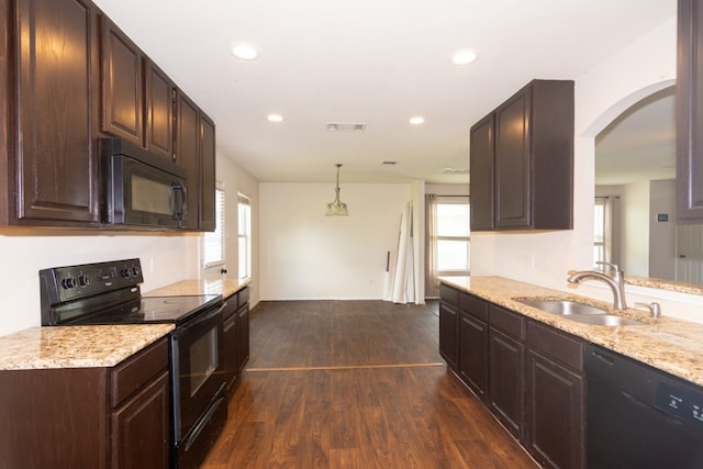102 Quail Hollow Dr, Hutto, TX 78634 - photo 13