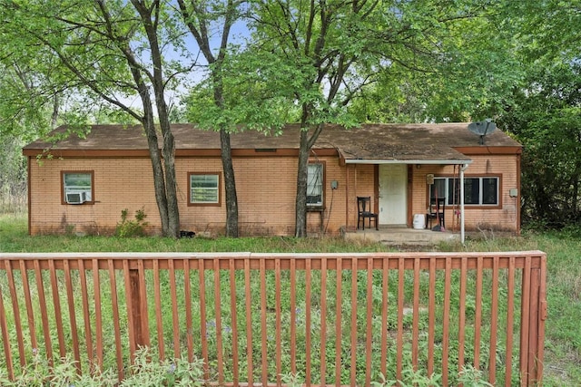 506 Hickory St, Bastrop, TX 78602 - photo 1