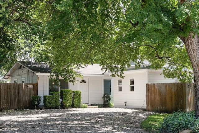 904 Plateau Cir, Austin, TX 78745 - photo 1