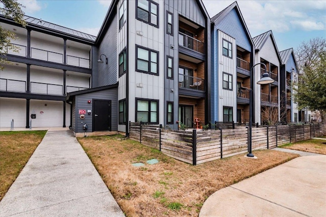 3101 Govalle Ave Unit 220, Austin, TX 78702 - photo 1