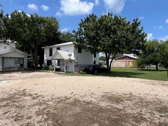 100 N 1st St, Thorndale, TX 76577 - photo 11