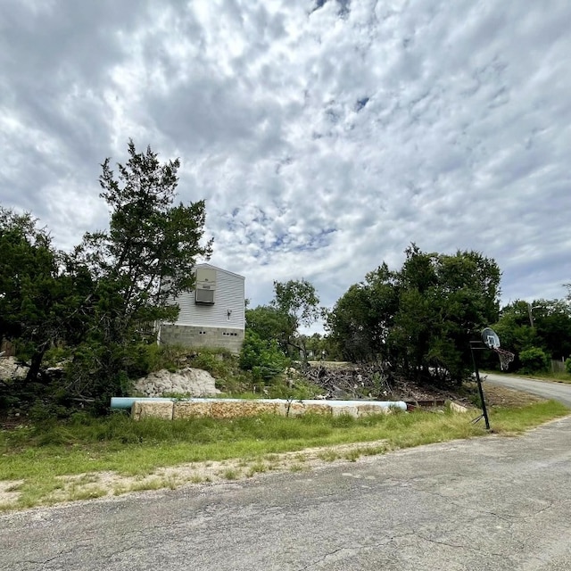 407 Rockport Dr, Canyon Lake, TX 78133 - photo 3