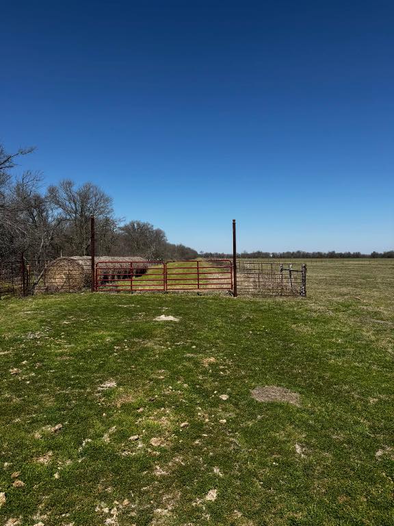 541 County Road 464, Thorndale, TX 76577 - photo 5
