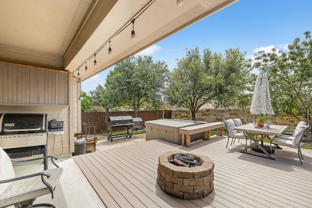 124 Silkstone St, Hutto, TX 78634 - photo 30