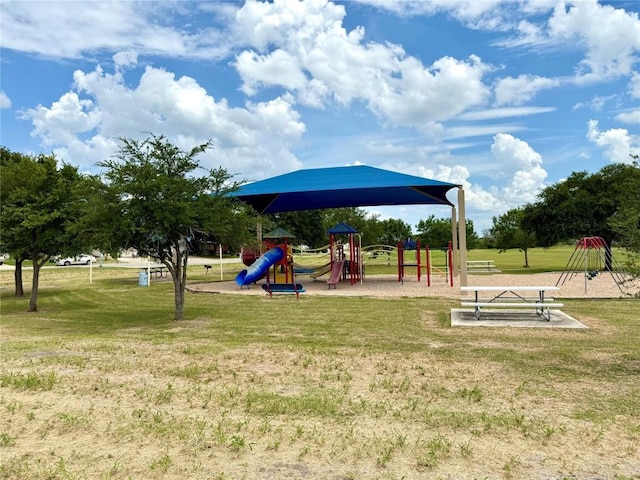 213 Summerside Ave, Lockhart, TX 78644 - photo 38