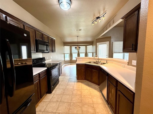 213 Summerside Ave, Lockhart, TX 78644 - photo 17