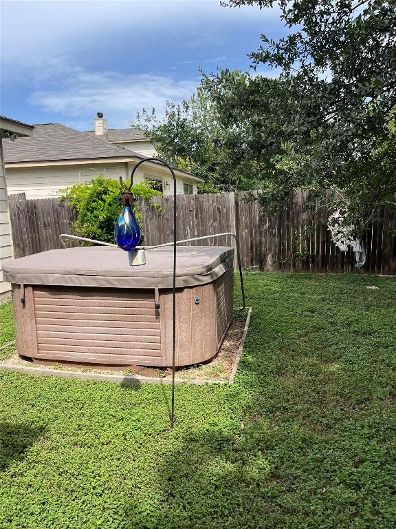 5607 Apple Orchard Ln, Austin, TX 78744 - photo 2